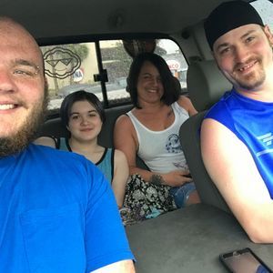 Meet your Posher, Heather